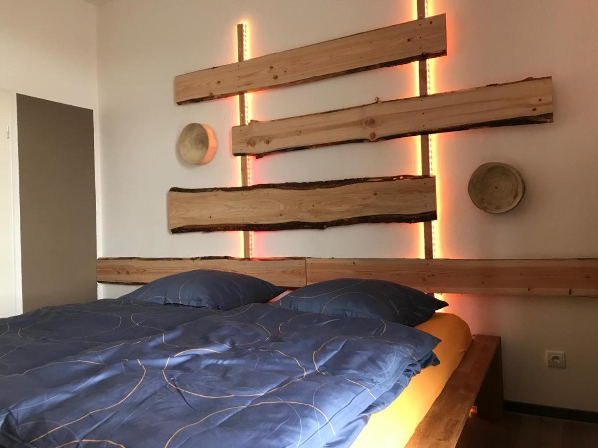 Stadthaus Artur - Apartment Madrid Ремшайд Екстериор снимка