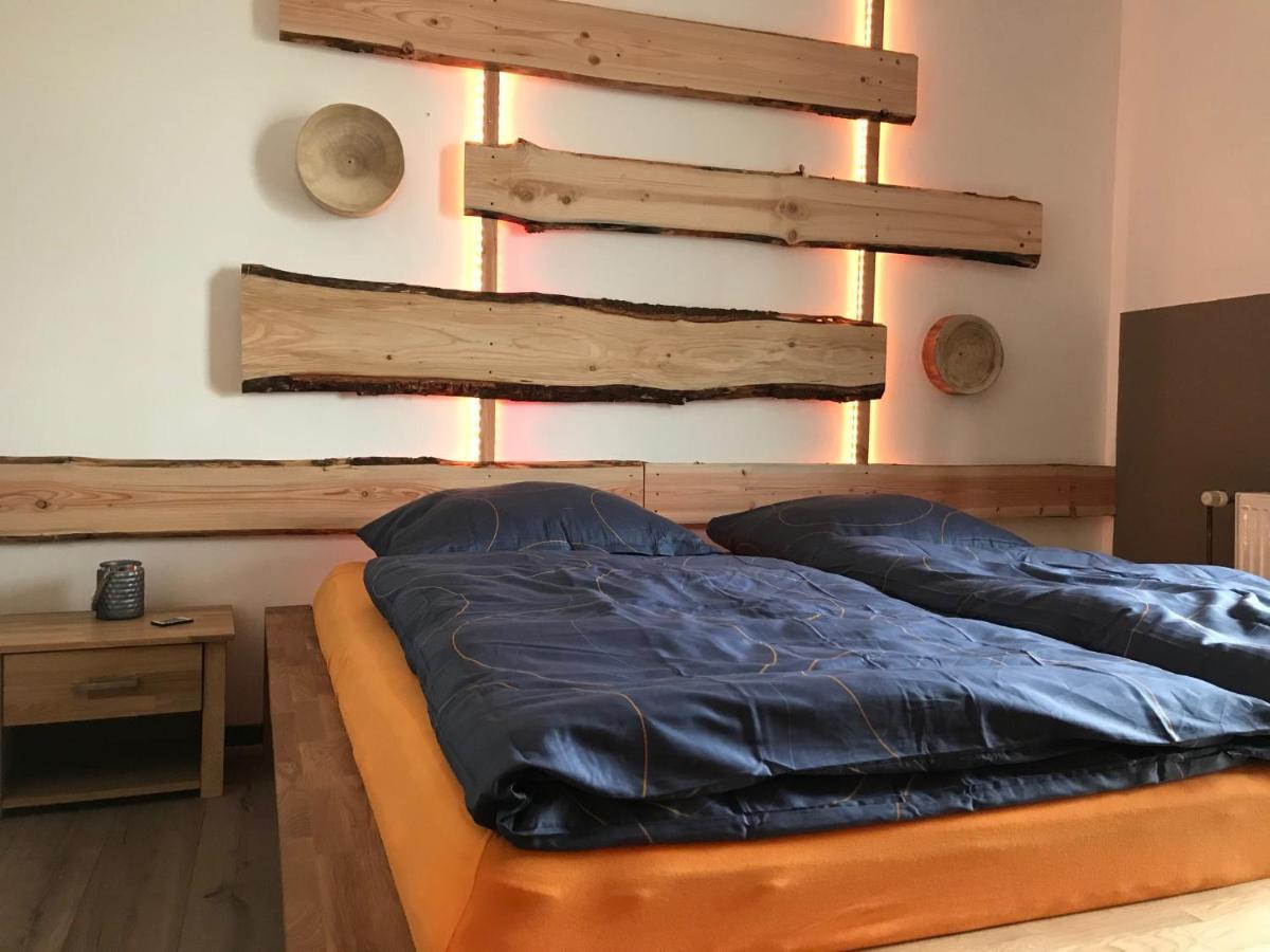 Stadthaus Artur - Apartment Madrid Ремшайд Екстериор снимка
