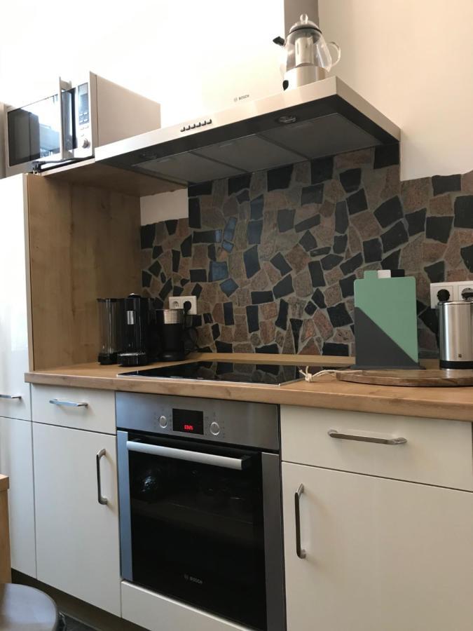 Stadthaus Artur - Apartment Madrid Ремшайд Екстериор снимка